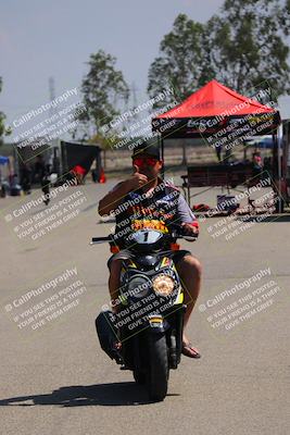 media/Sep-11-2022-Pacific Track Time (Sun) [[cf3de93db2]]/Around the Pits/